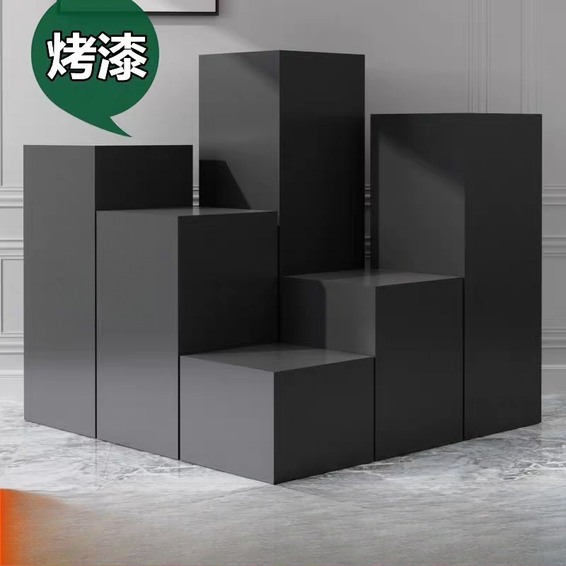 Art Craft Museum - 黒色塗装ブース 工芸品展示台 美術館展示ホール 衣料品店 商品展示台