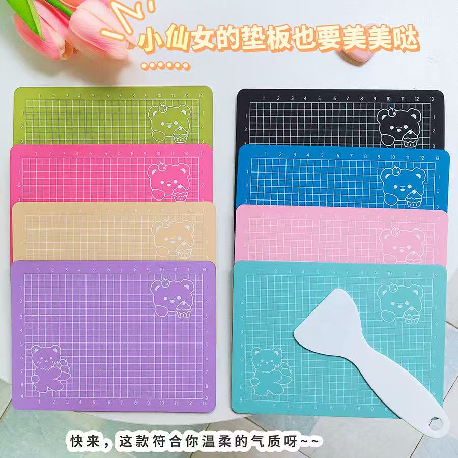 A6 画材かわいい彫刻ナイフかわいいクマのカッティングマット - Art Craft Knife のレビューと価格